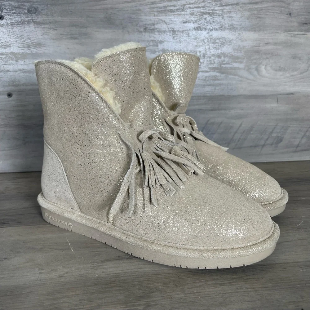 Bearpaw Womens 9 Christie Suede Sheepskin Lining Fringe NeverWet Sparkle Booties
